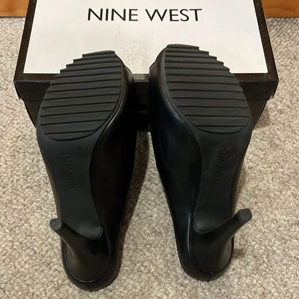 Nine West Roxie Heels - Picture 9 of 11